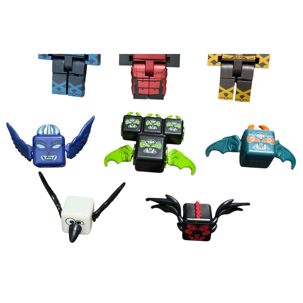 Roblox Action Figures Lot Of 11 Vampire Hunters Monsters Bat Creatures No Codes - Picture 2 of 8